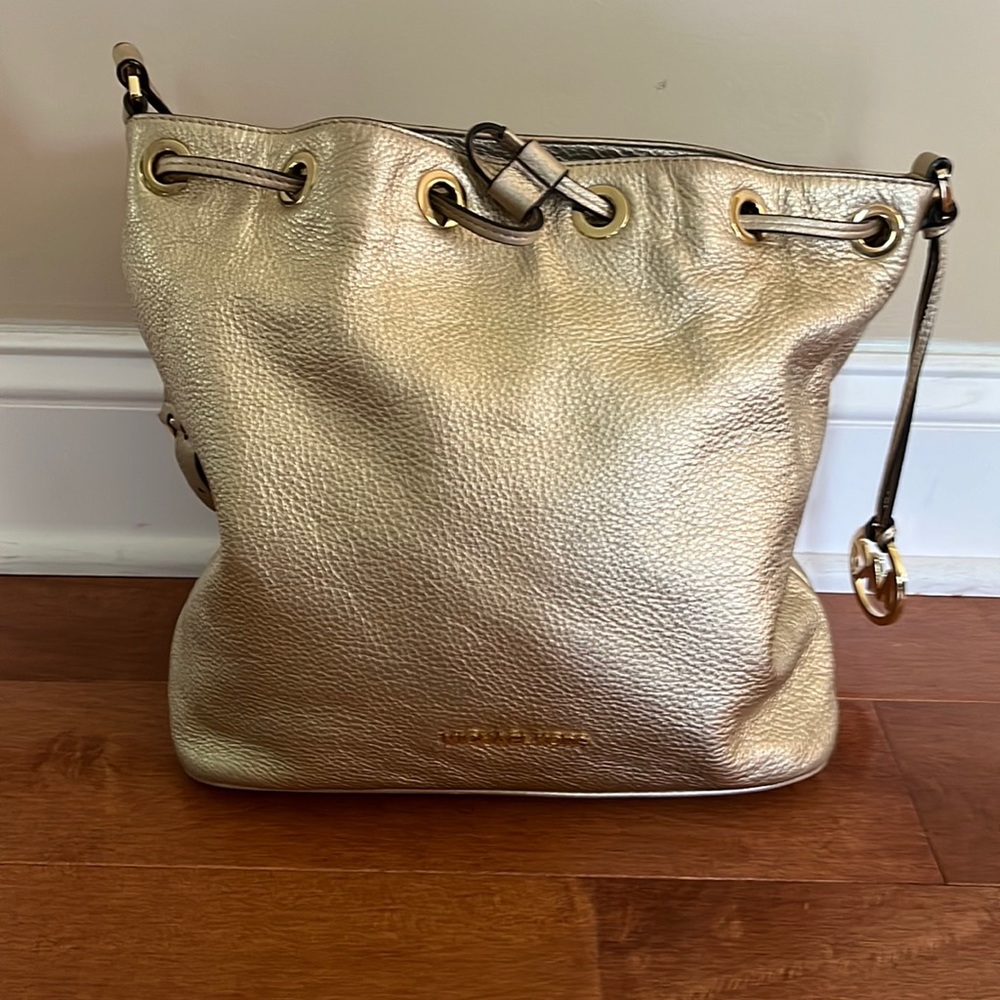 Michael Kors Should Bag